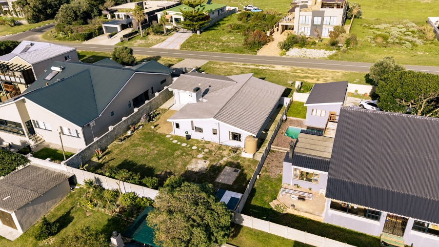 3 Bedroom Property for Sale in De Kelders Western Cape